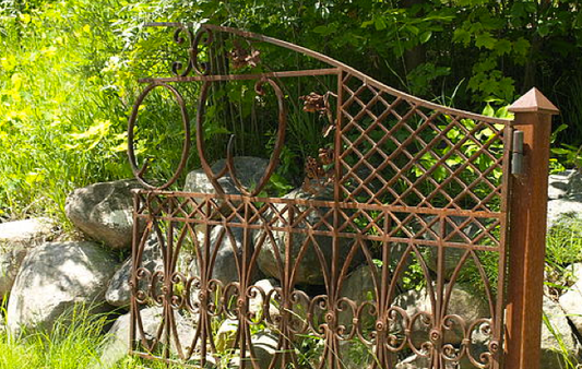 IUPUI Lacrosse Player Throws Gnarly Rusty Gate
