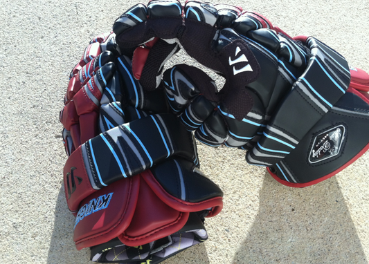 Bellarmine Men's Lacrosse Warrior Mac Daddy 3 Gloves