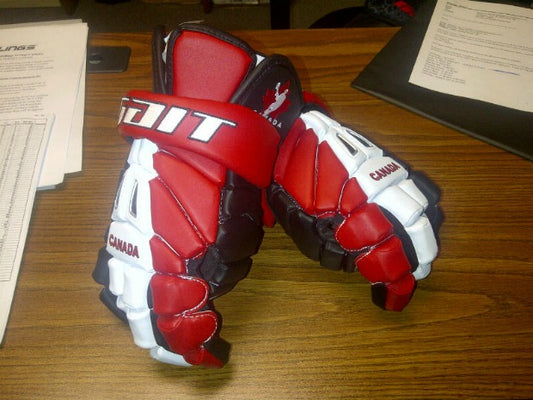 Team Canada Custom Recon Pro Gloves